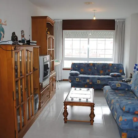 - 2 Bedrooms - 07818 Appartement *
